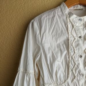 Max Studio blouse.  Puff balloon sleeve Renaissance poet